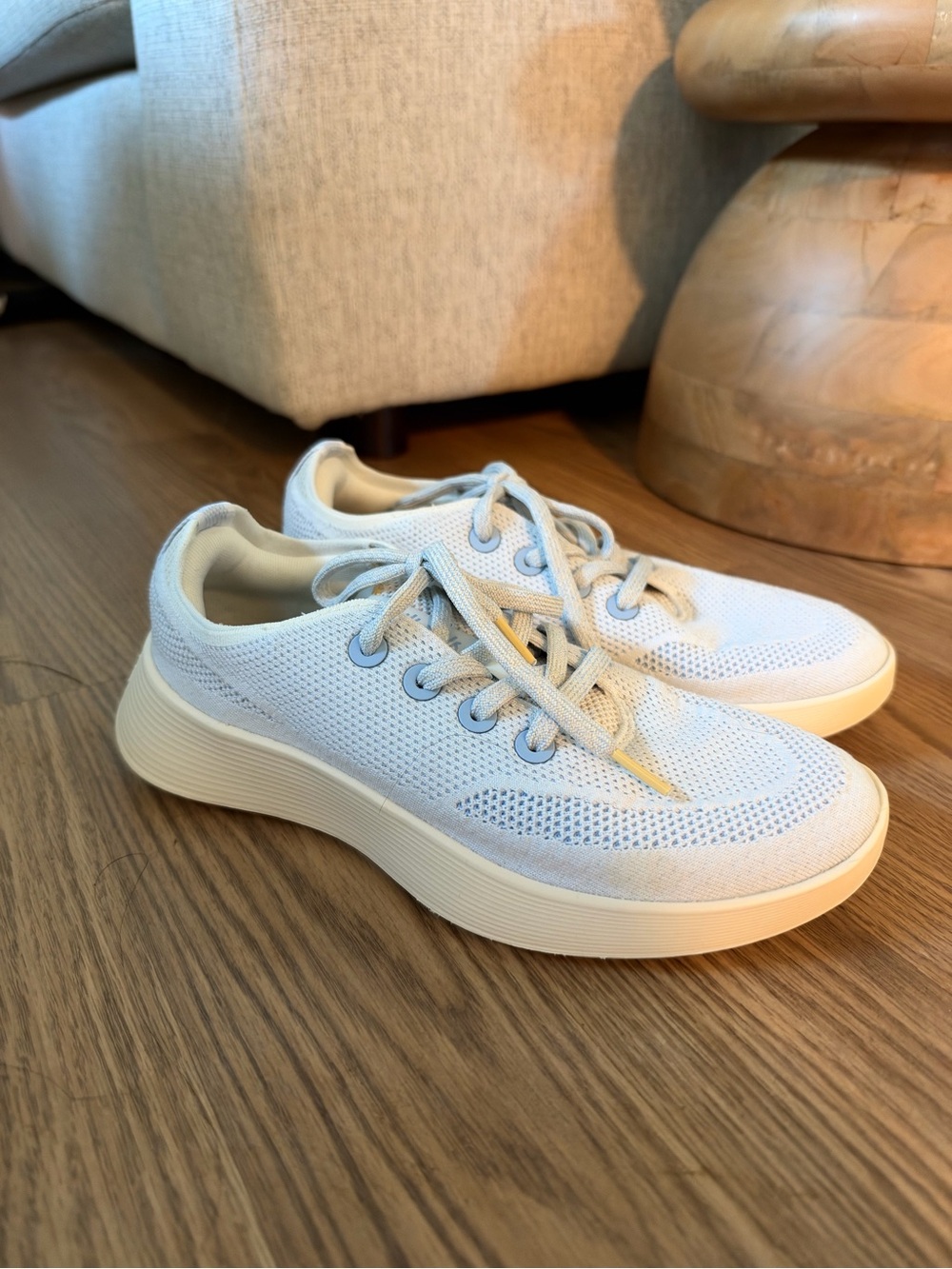 Allbirds Tree Runners Light Blue Sneakers Women’s 9 / Men’s 8